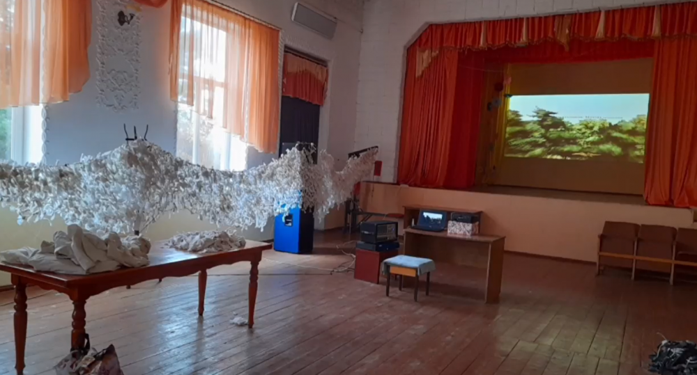 скріншот з відео