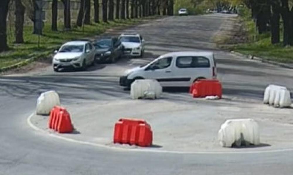 скріншот з відео