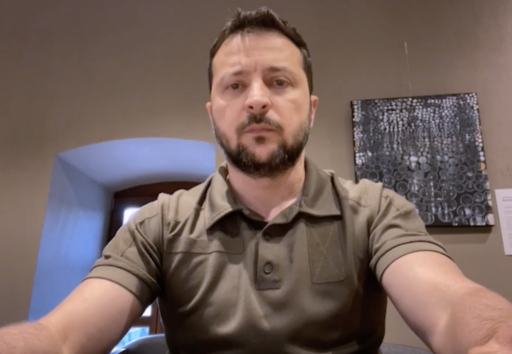 скріншот з відео