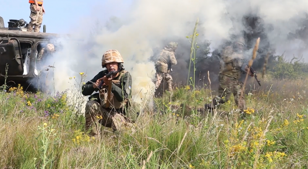 Скріншот із відео