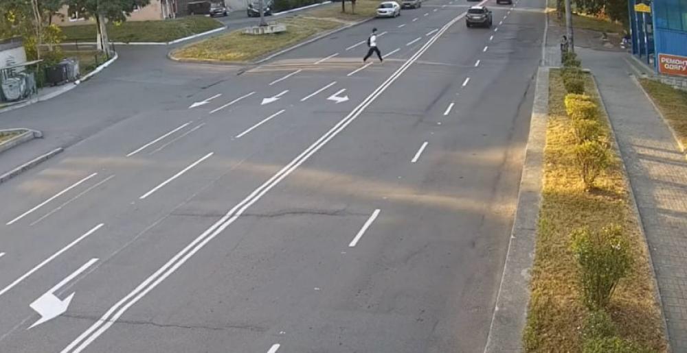 скріншот з відео