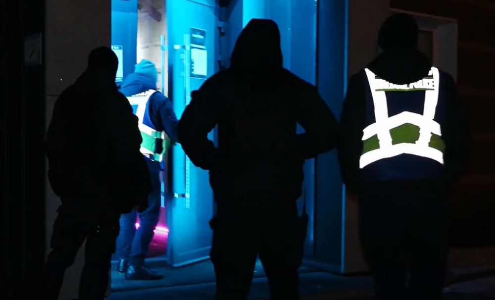 Скріншот із відео