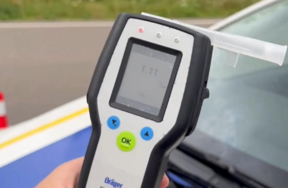 Скріншот із відео