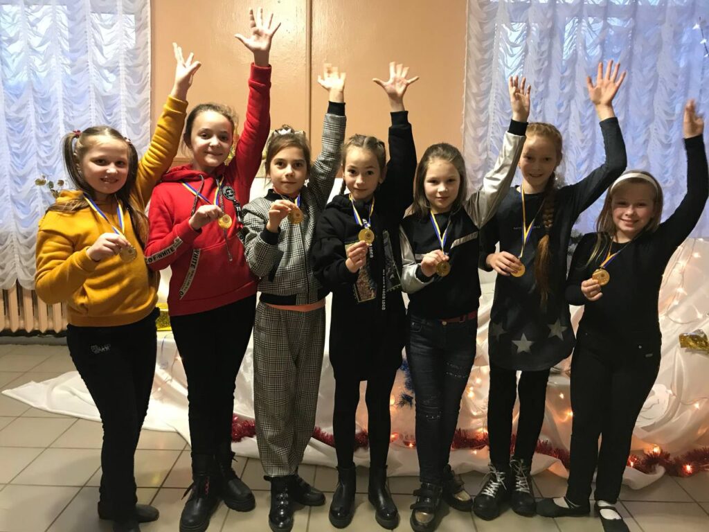 Демидівські танцівники отримали нагороди у Міжнародному фестивалі-конкурсі Демидівські танцівники отримали нагороди у Міжнародному фестивалі-конкурсі